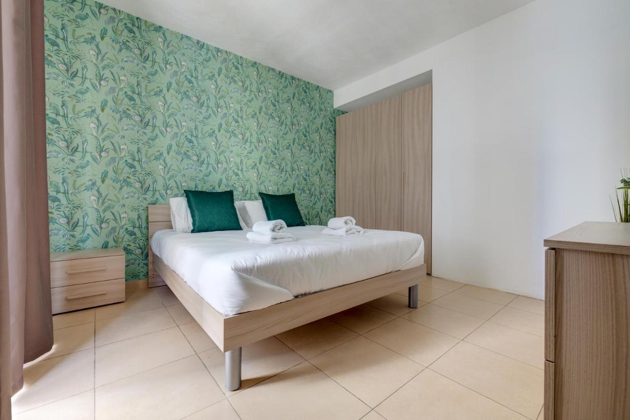 Sliema Tigne Suites Zewnętrze zdjęcie